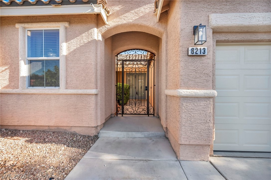 8213 Weeping Springs Avenue Las Vegas NV 89131