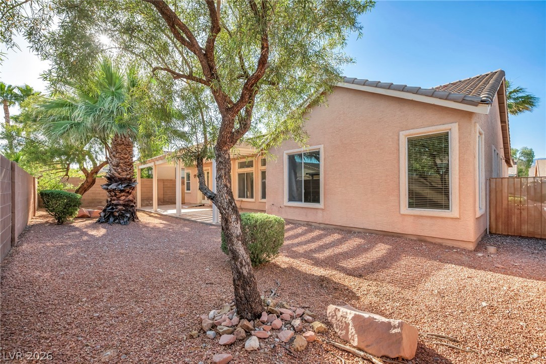 8213 Weeping Springs Avenue Las Vegas NV 89131