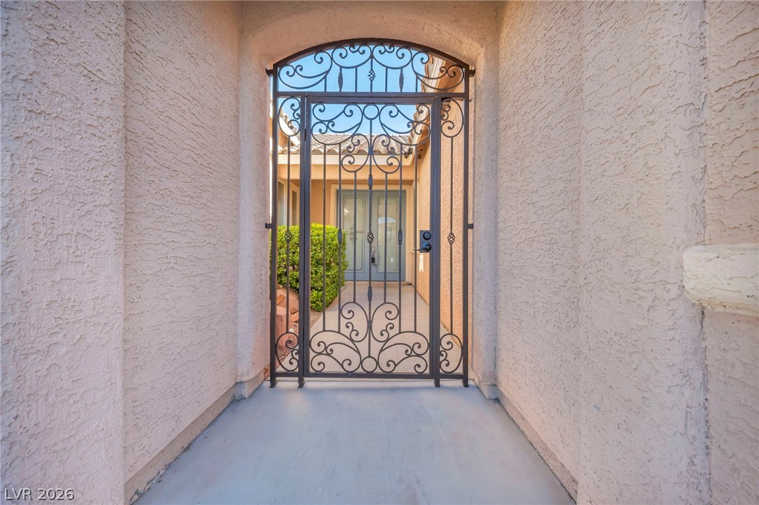 8213 Weeping Springs Avenue Las Vegas NV 89131