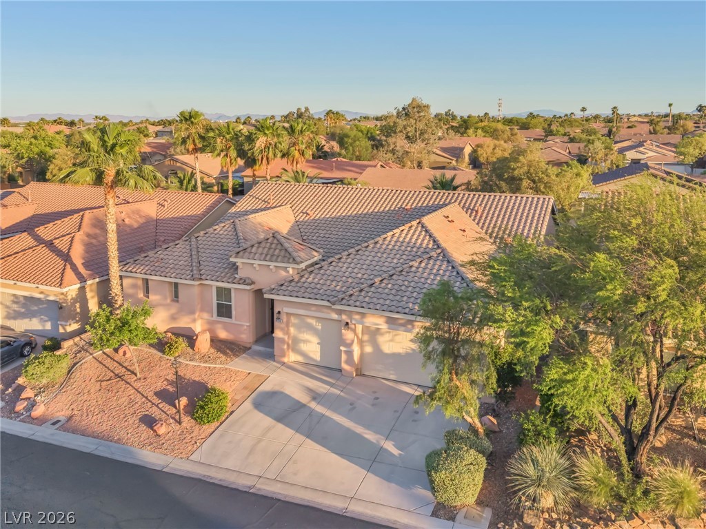 8213 Weeping Springs Avenue Las Vegas NV 89131