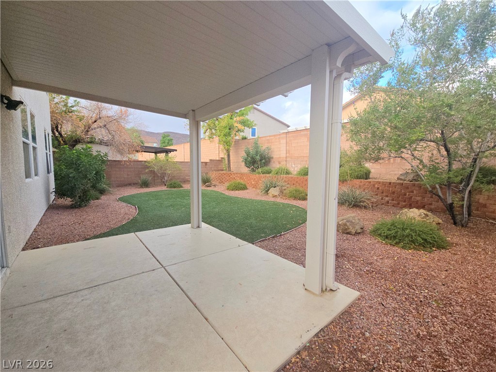 173 Carlsbad Caverns Street Henderson NV 89012