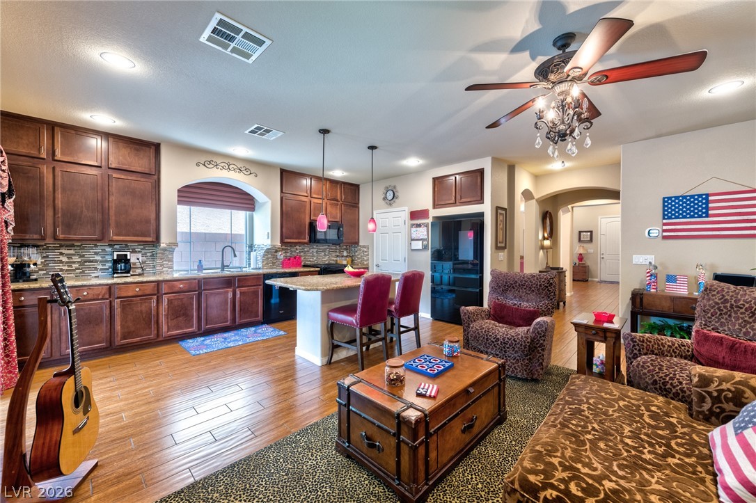 9771 Panther Hollow Street Las Vegas NV 89141