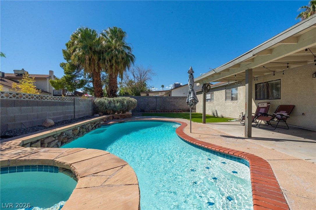 6205 Vista Verde Las Vegas NV 89146