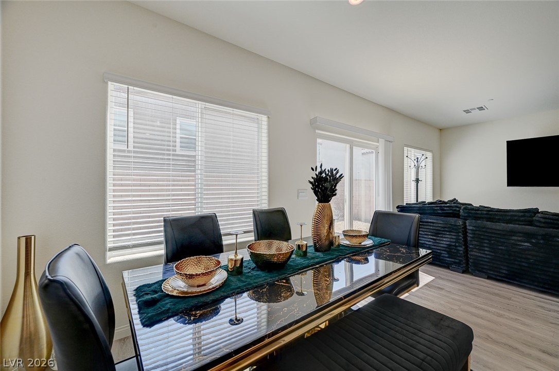 9946 Indigo Cliffs Street Las Vegas NV 89141