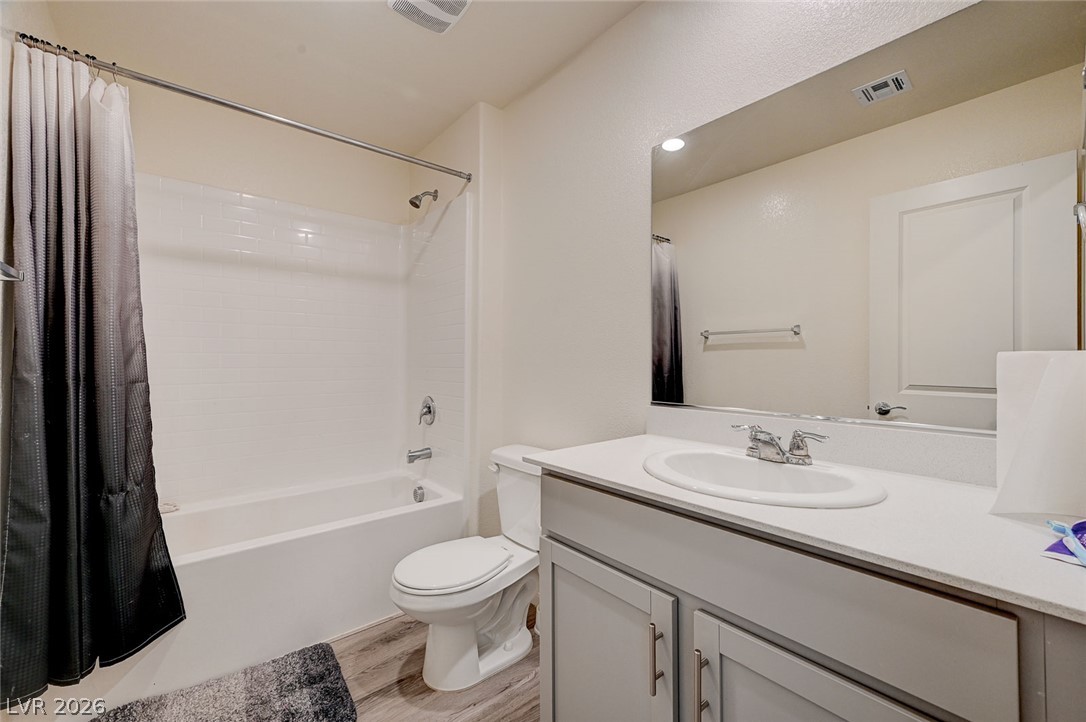 9946 Indigo Cliffs Street Las Vegas NV 89141