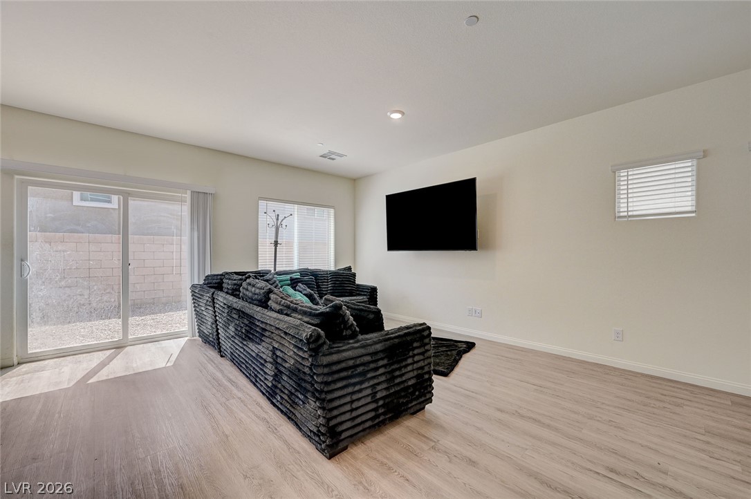 9946 Indigo Cliffs Street Las Vegas NV 89141