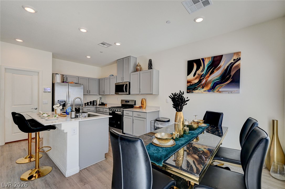 9946 Indigo Cliffs Street Las Vegas NV 89141