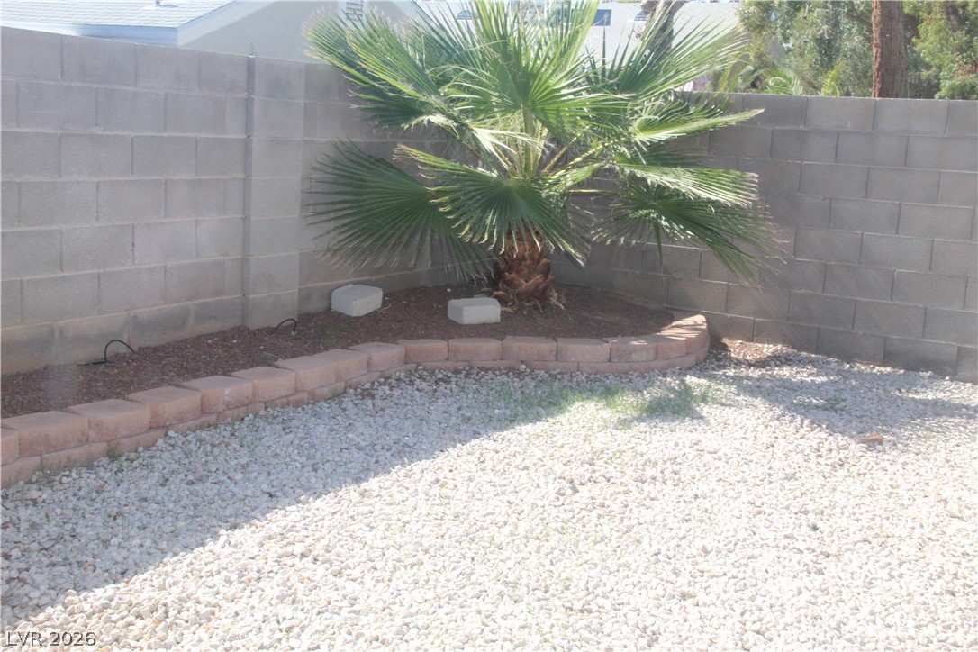 705 Alecandro Daniel Avenue North Las Vegas NV 89031