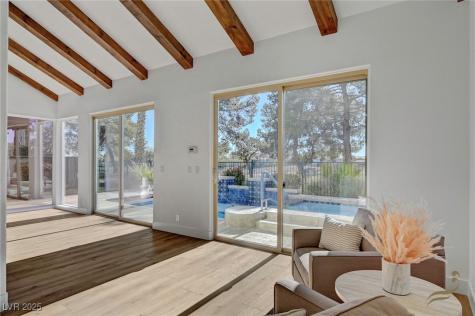 8941 Diamond Falls Drive Las Vegas NV 89117