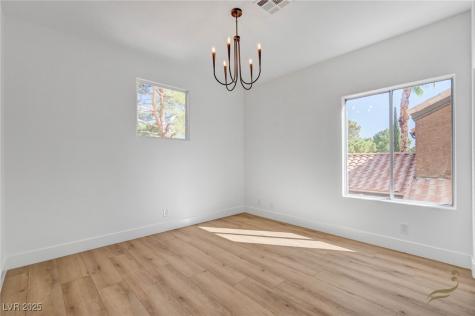 8941 Diamond Falls Drive Las Vegas NV 89117