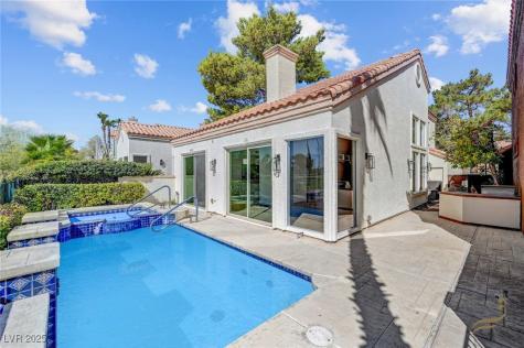 8941 Diamond Falls Drive Las Vegas NV 89117