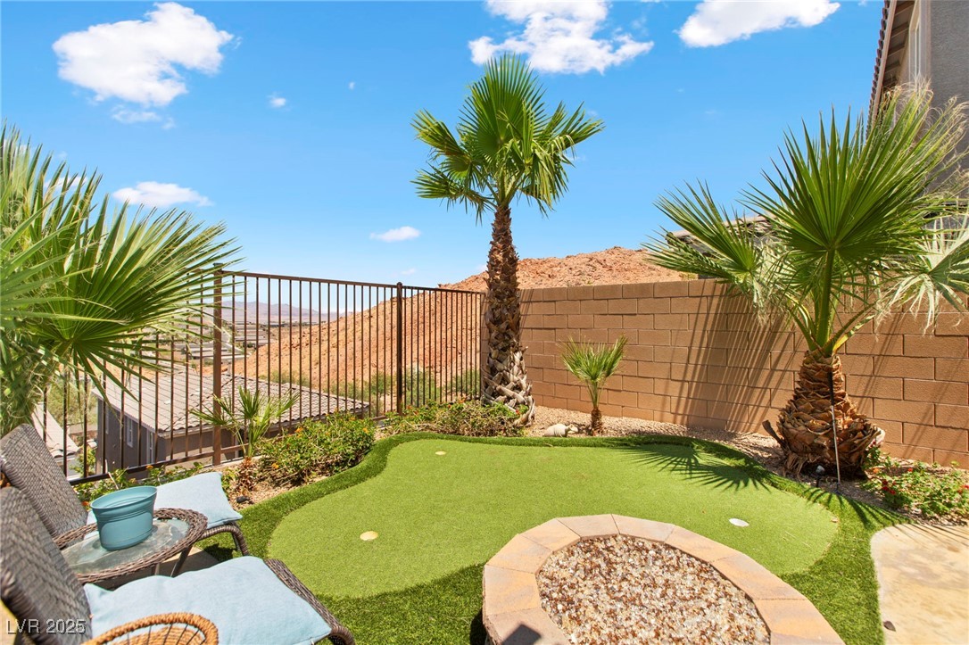 44 Moon Hill Drive Henderson NV 89011