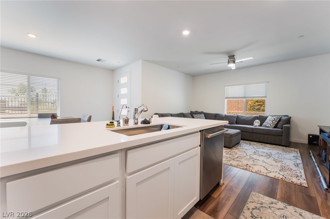 600 North Carriage Hill Drive 1114 Las Vegas NV 89138
