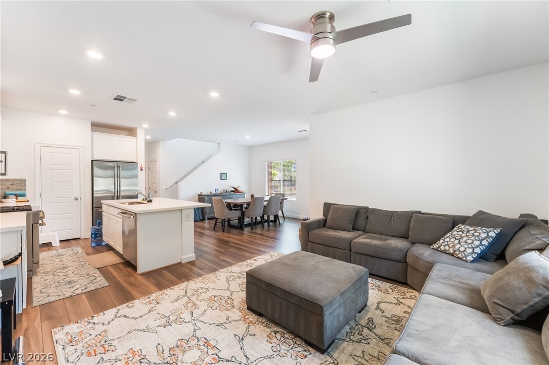 600 North Carriage Hill Drive 1114 Las Vegas NV 89138