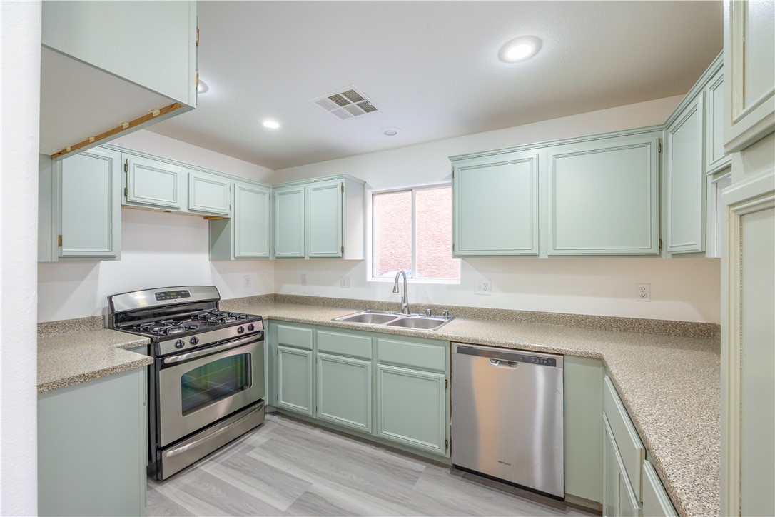 4044 Rocky Beach Drive Las Vegas NV 89115
