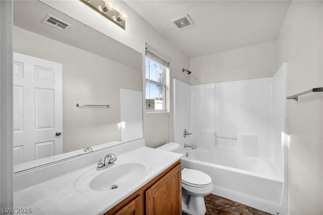 4797 Drummond Castle Las Vegas NV 89130