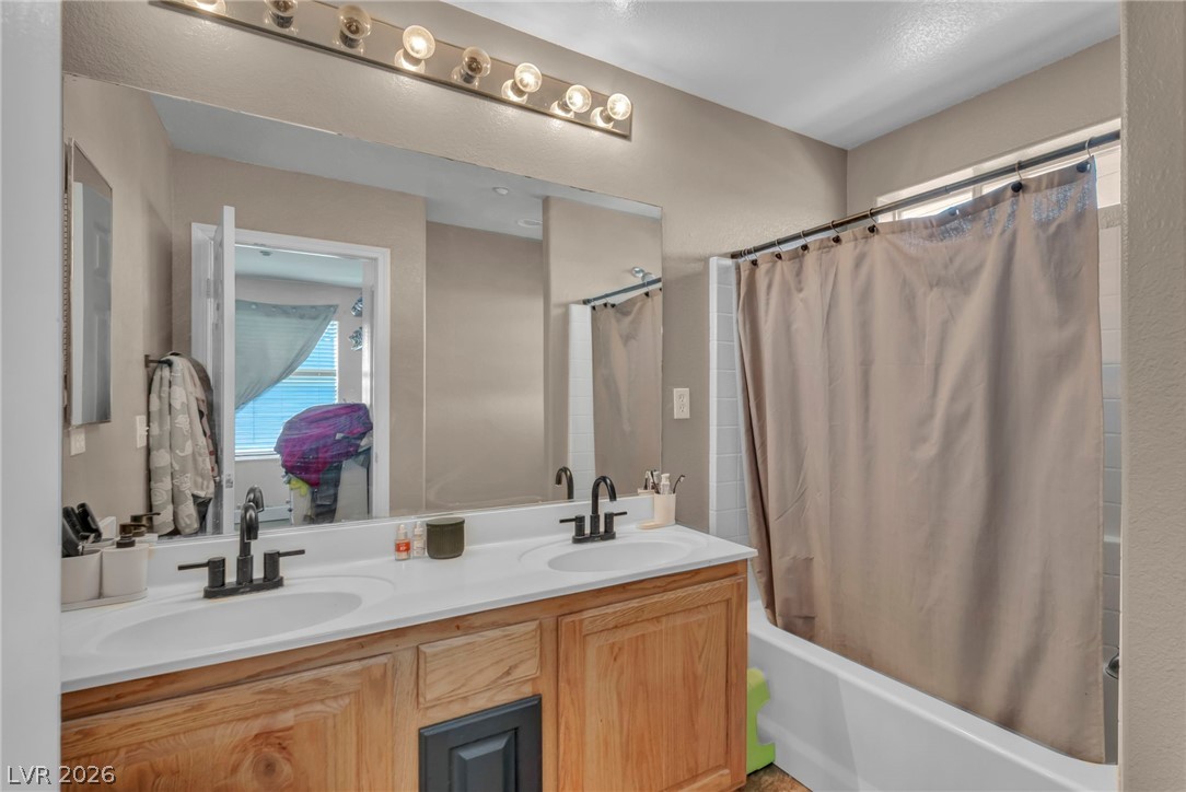 4797 Drummond Castle Las Vegas NV 89130