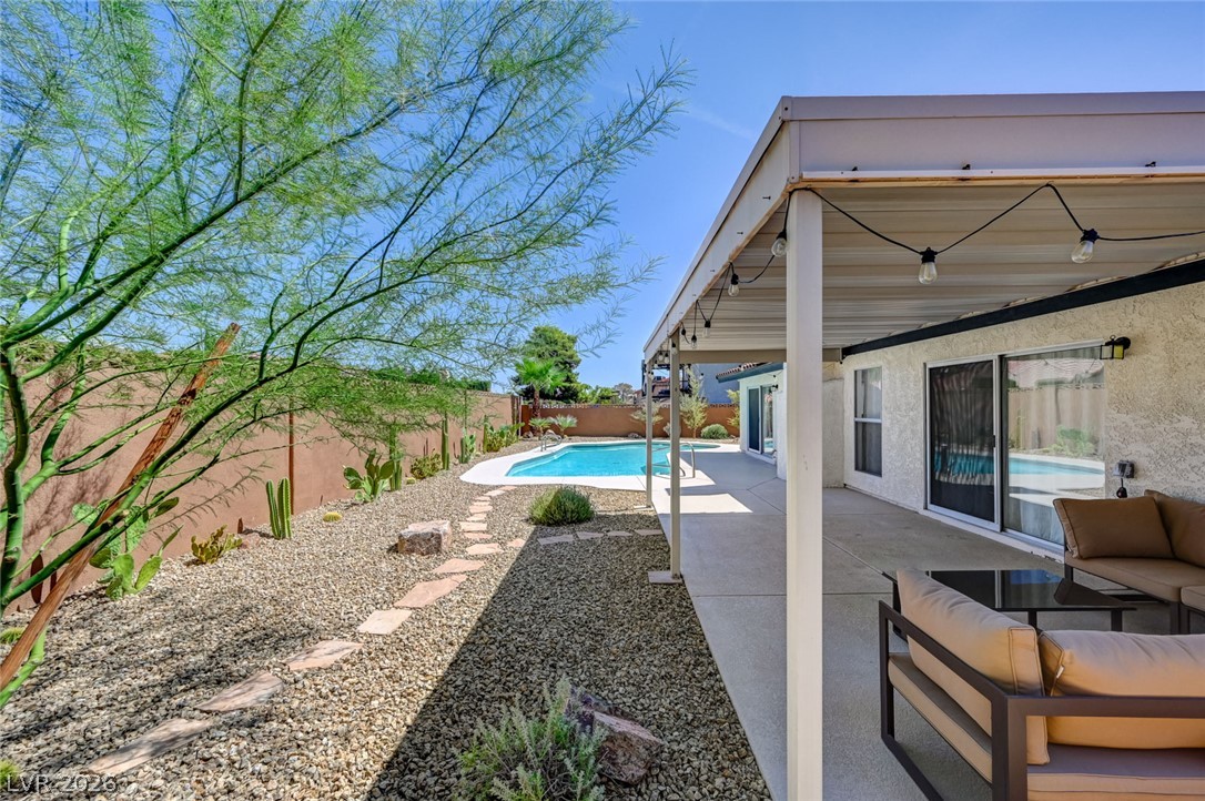 8904 Pesaro Drive Las Vegas NV 89117