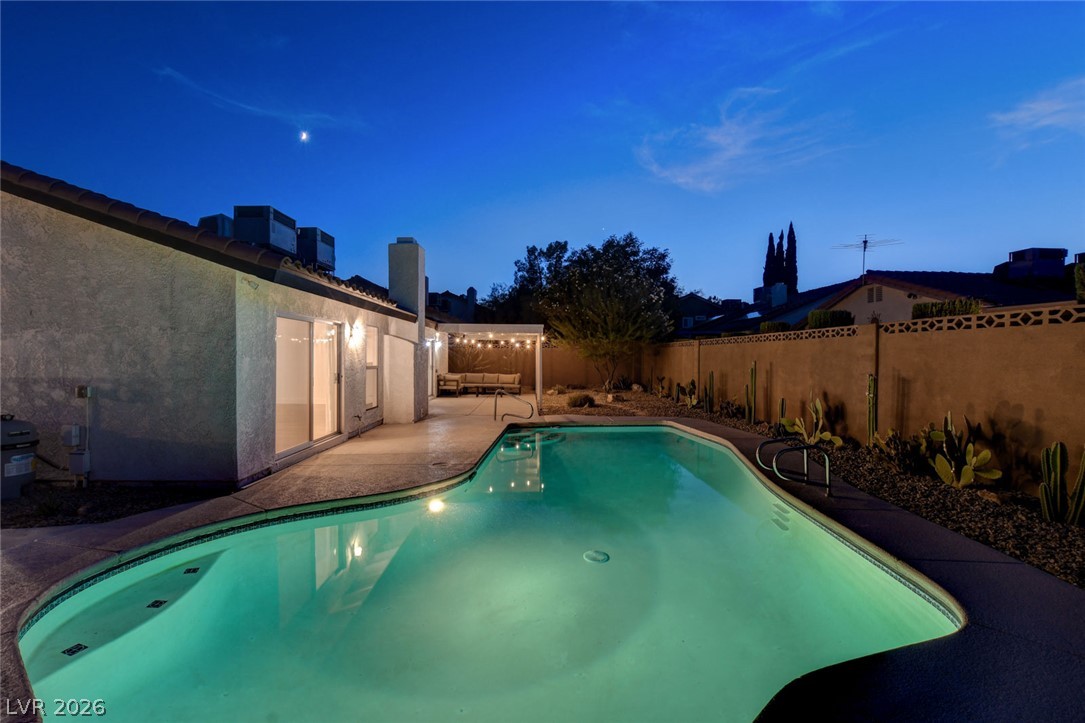 8904 Pesaro Drive Las Vegas NV 89117