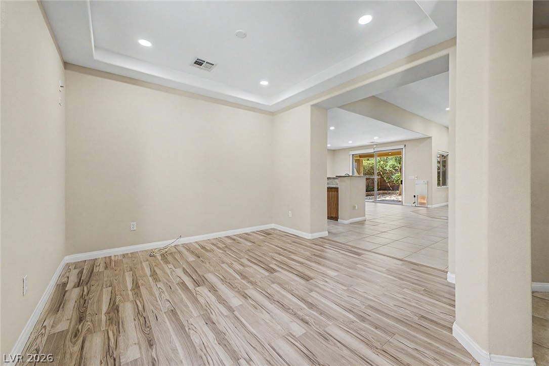 8274 Cupertino Heights Way Las Vegas NV 89178