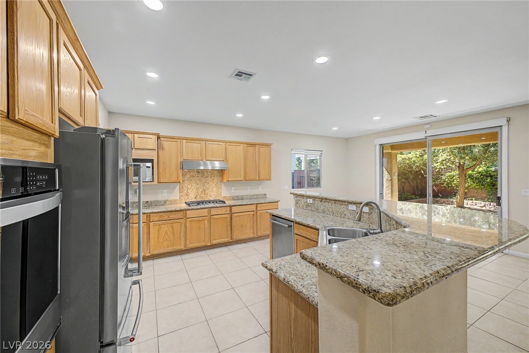 8274 Cupertino Heights Way Las Vegas NV 89178