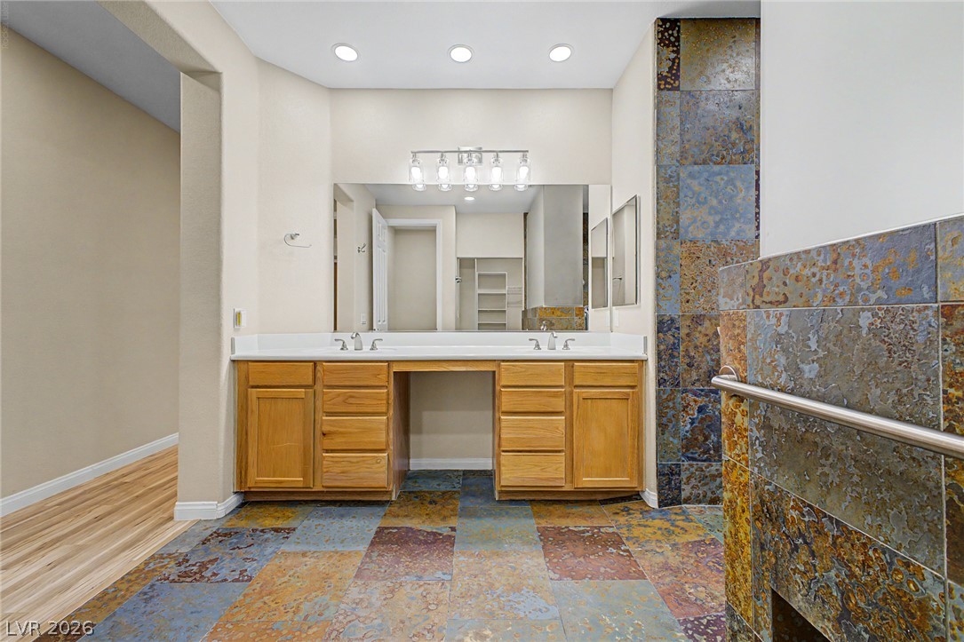 8274 Cupertino Heights Way Las Vegas NV 89178
