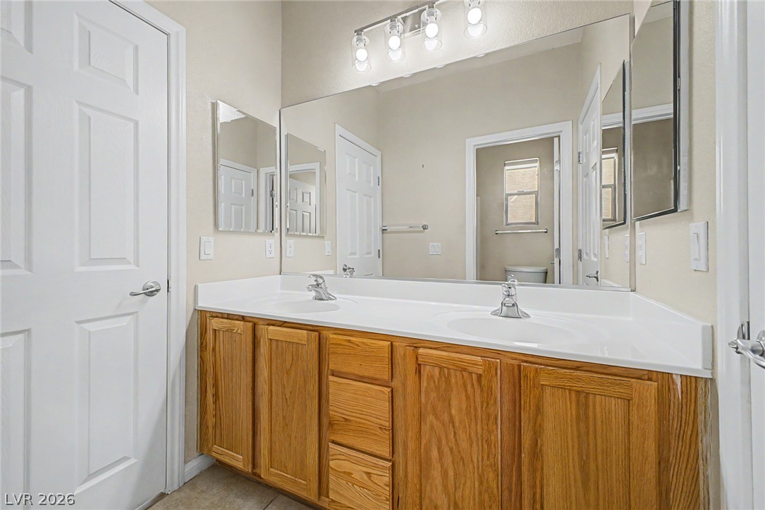 8274 Cupertino Heights Way Las Vegas NV 89178