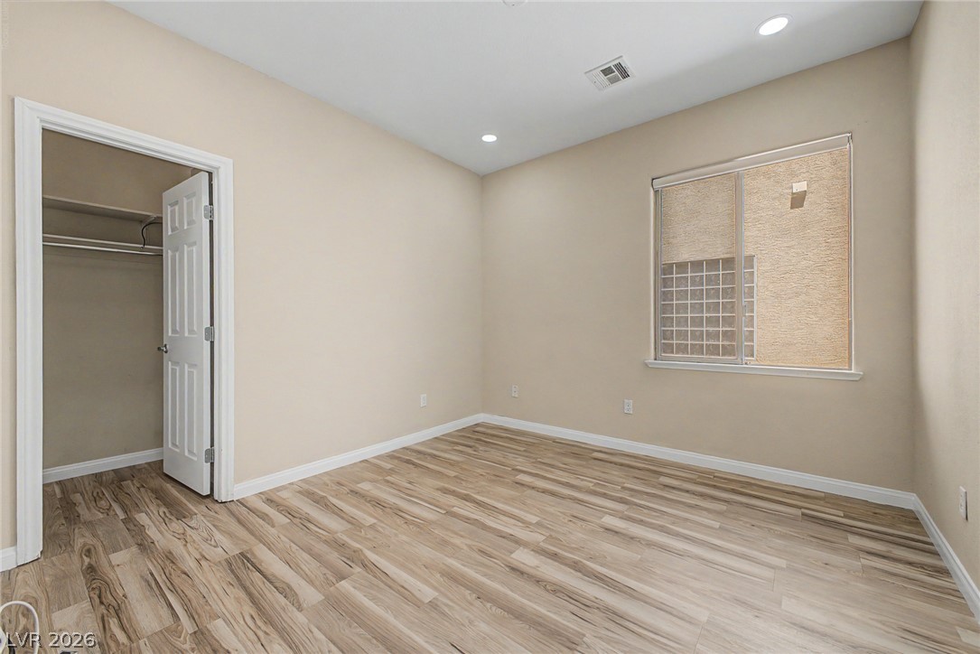 8274 Cupertino Heights Way Las Vegas NV 89178