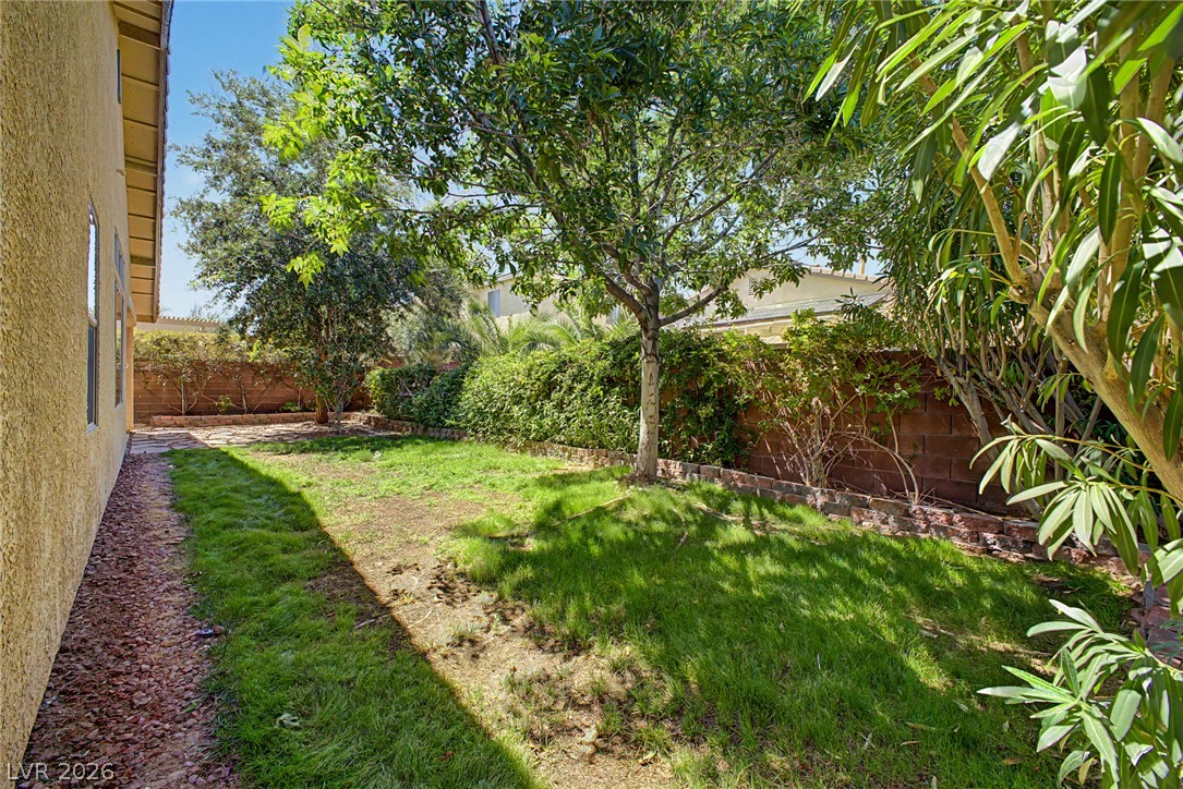 8274 Cupertino Heights Way Las Vegas NV 89178