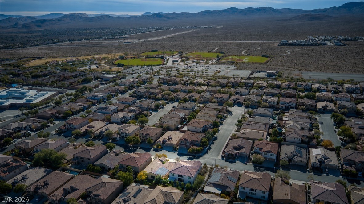 8274 Cupertino Heights Way Las Vegas NV 89178