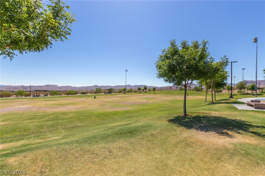8274 Cupertino Heights Way Las Vegas NV 89178