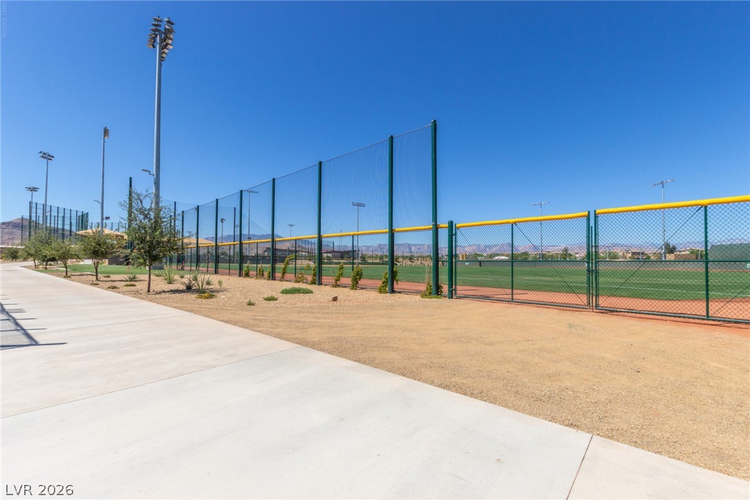 8274 Cupertino Heights Way Las Vegas NV 89178