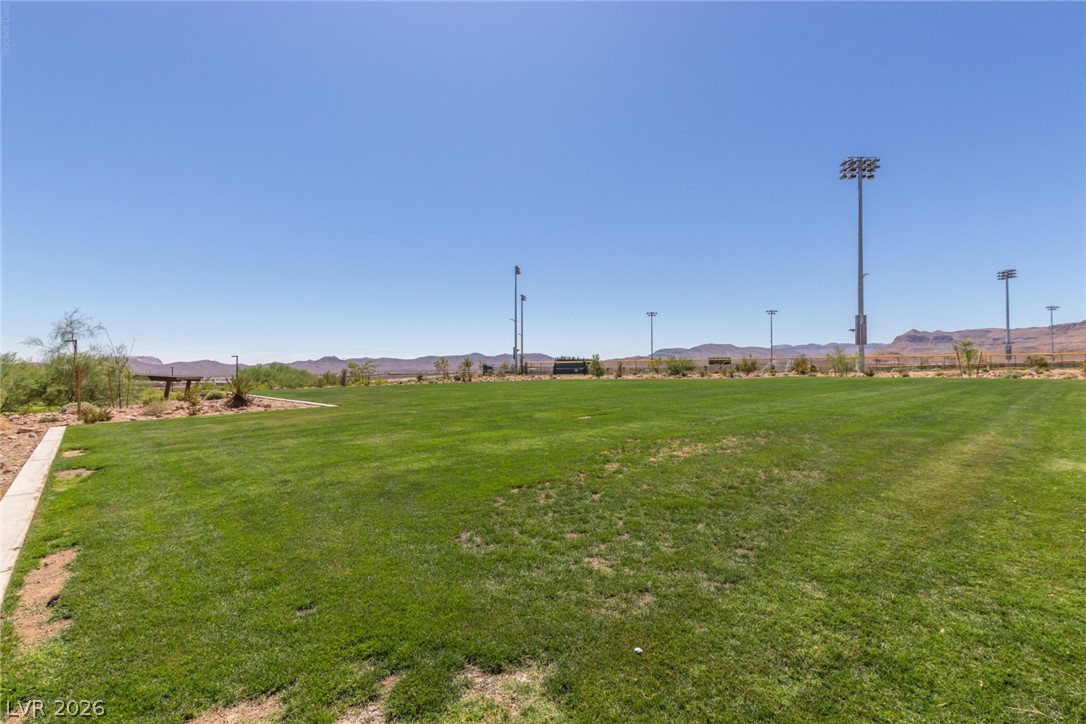 8274 Cupertino Heights Way Las Vegas NV 89178