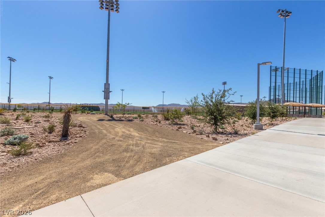 8274 Cupertino Heights Way Las Vegas NV 89178