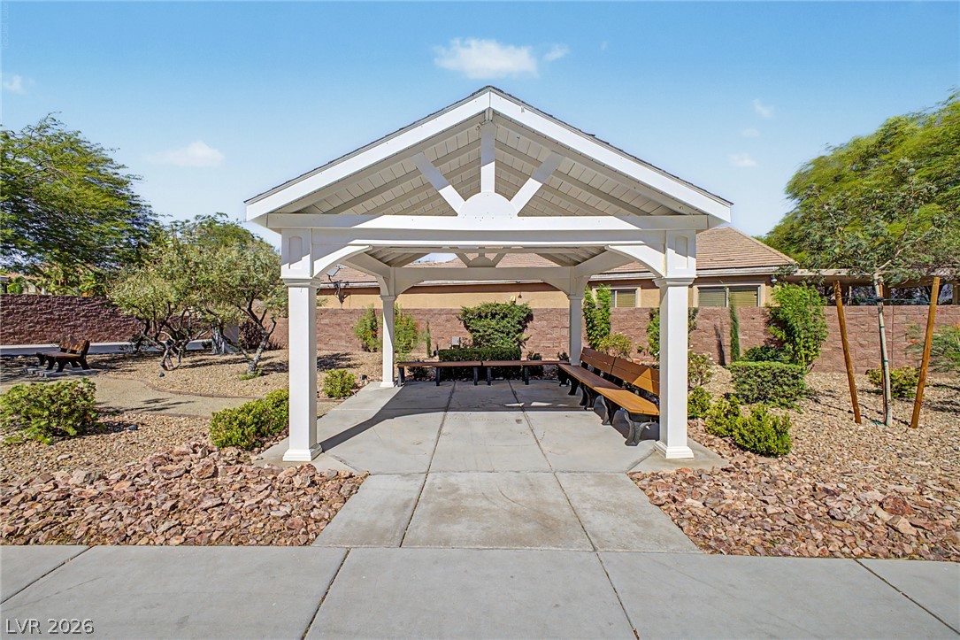 8274 Cupertino Heights Way Las Vegas NV 89178