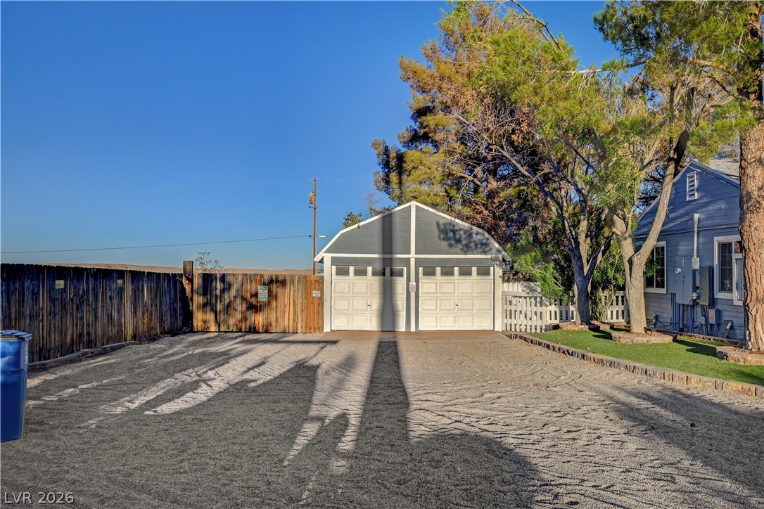 8360 Avery Street Las Vegas NV 89161
