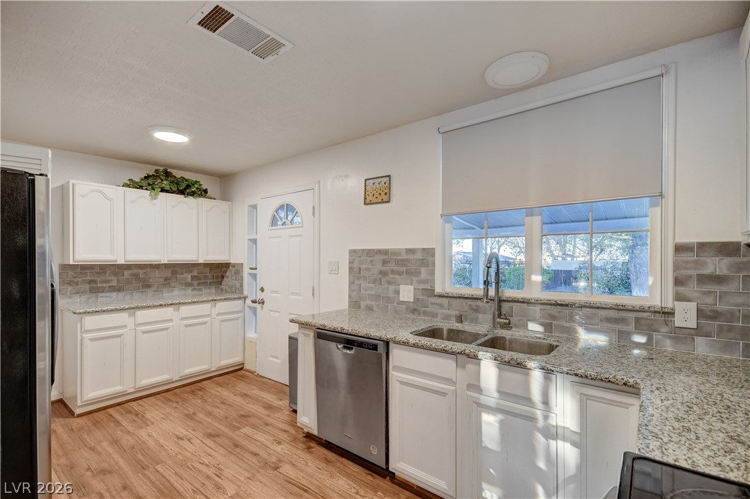 8360 Avery Street Las Vegas NV 89161