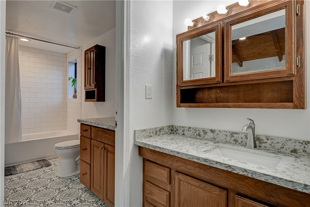 8360 Avery Street Las Vegas NV 89161