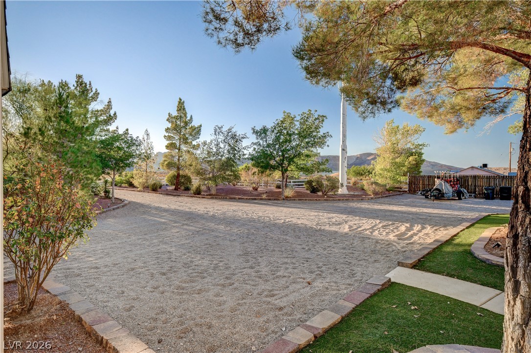8360 Avery Street Las Vegas NV 89161