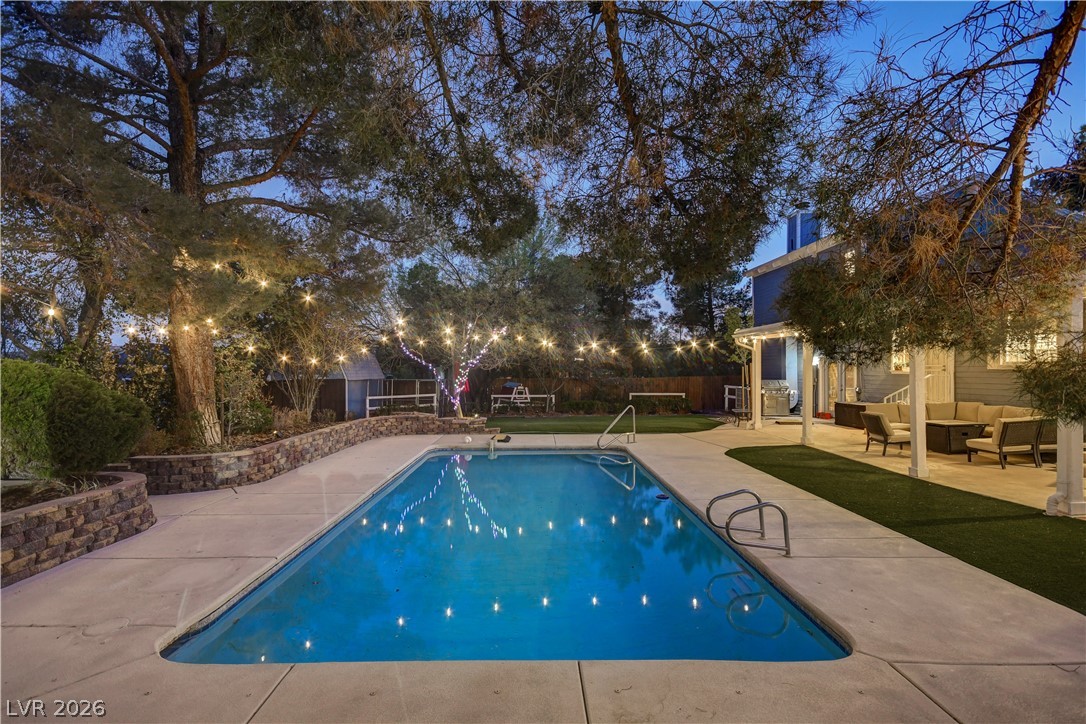 8360 Avery Street Las Vegas NV 89161
