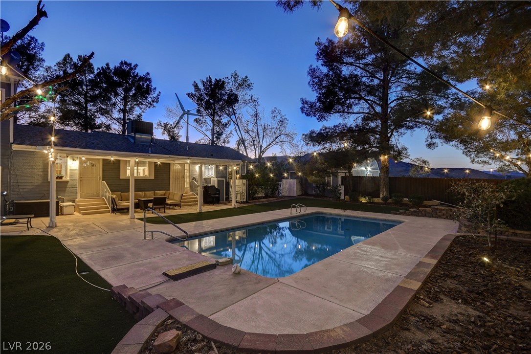 8360 Avery Street Las Vegas NV 89161