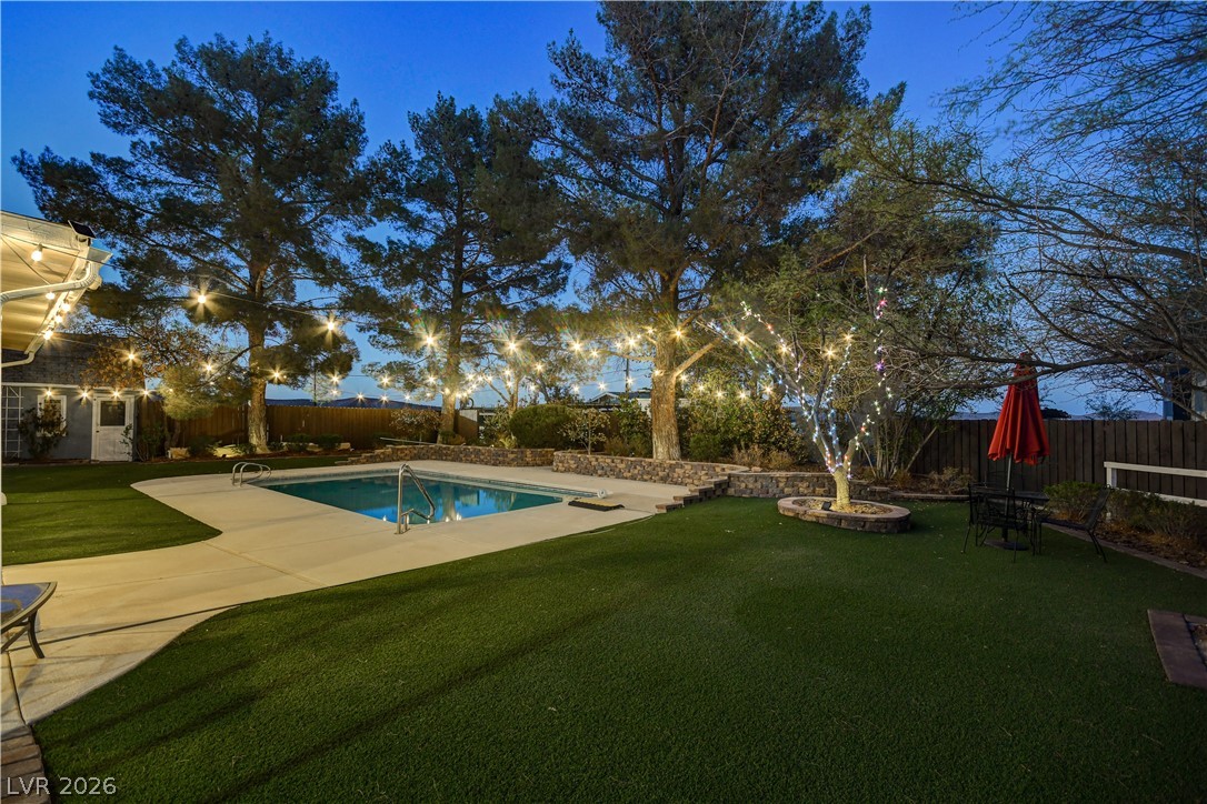 8360 Avery Street Las Vegas NV 89161