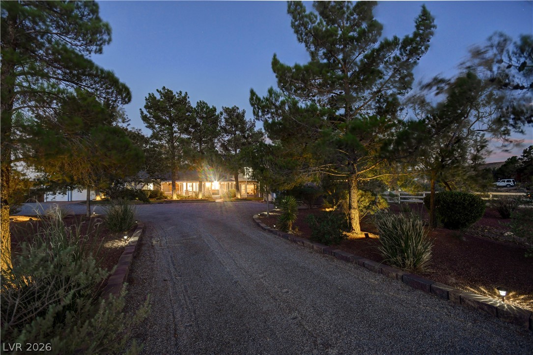 8360 Avery Street Las Vegas NV 89161