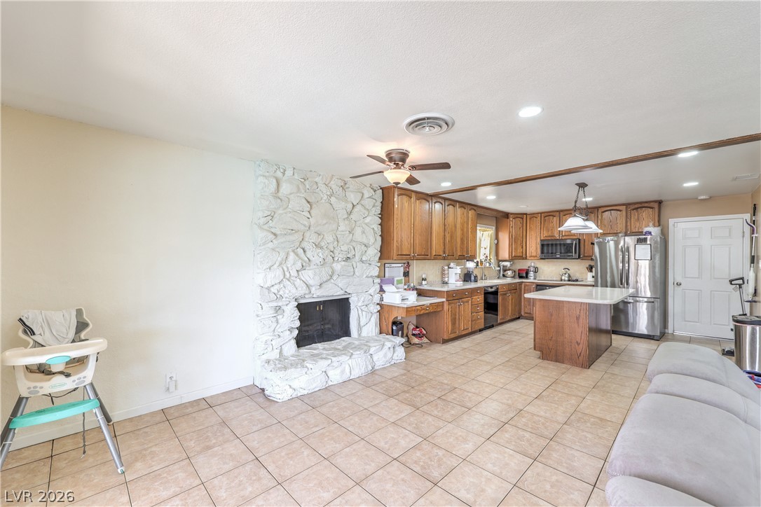 4161 Royalhill Avenue Las Vegas NV 89121