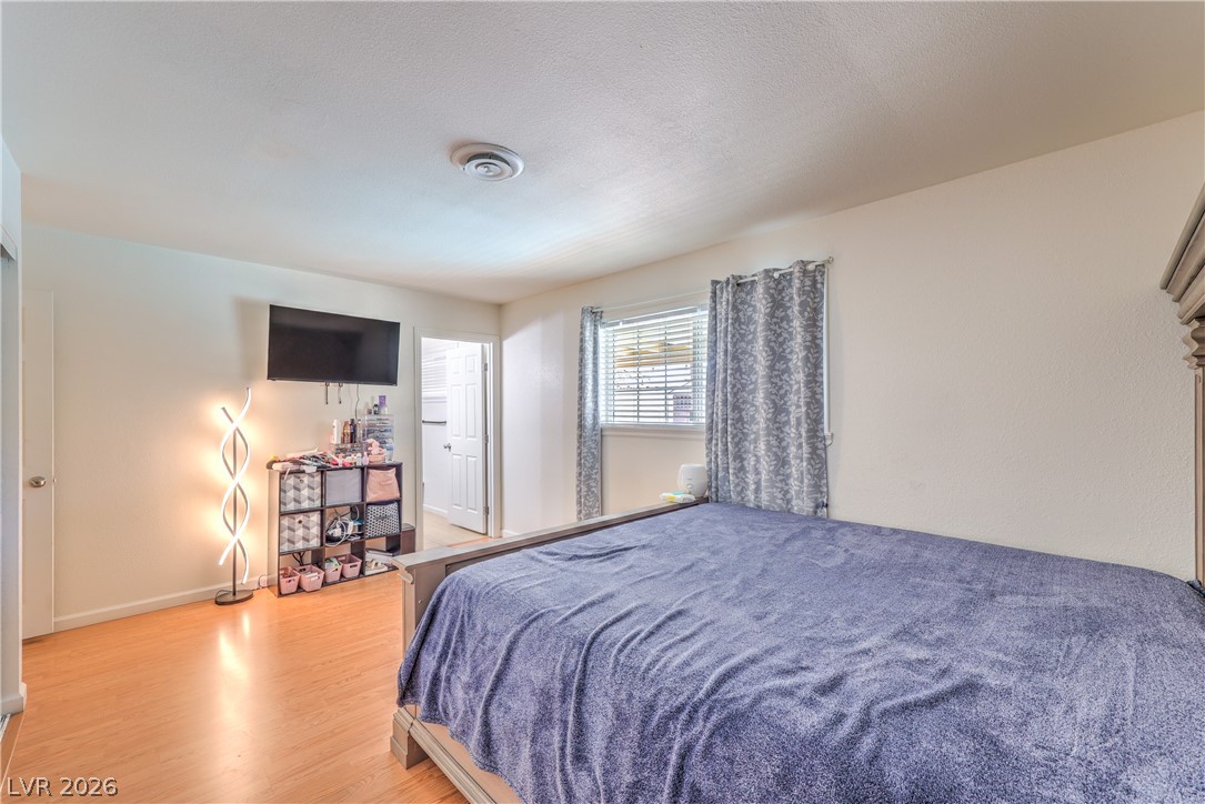 4161 Royalhill Avenue Las Vegas NV 89121