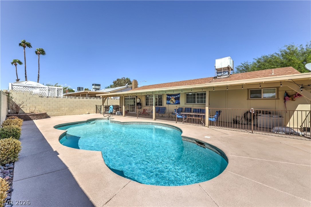 4161 Royalhill Avenue Las Vegas NV 89121