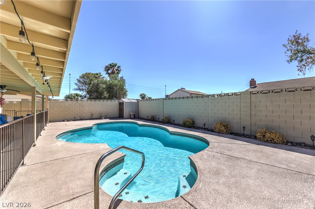 4161 Royalhill Avenue Las Vegas NV 89121