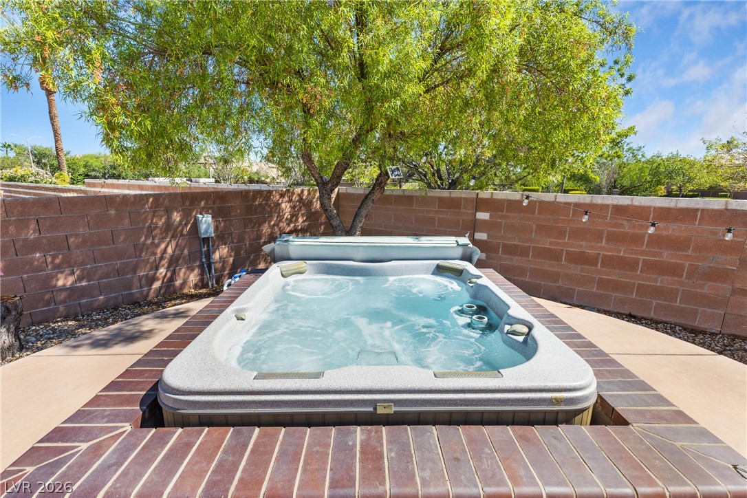 2709 Tropicbird Drive North Las Vegas NV 89084
