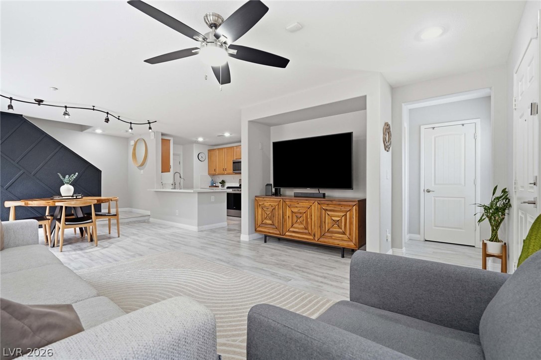 10718 Myrtle Grove Avenue Las Vegas NV 89166