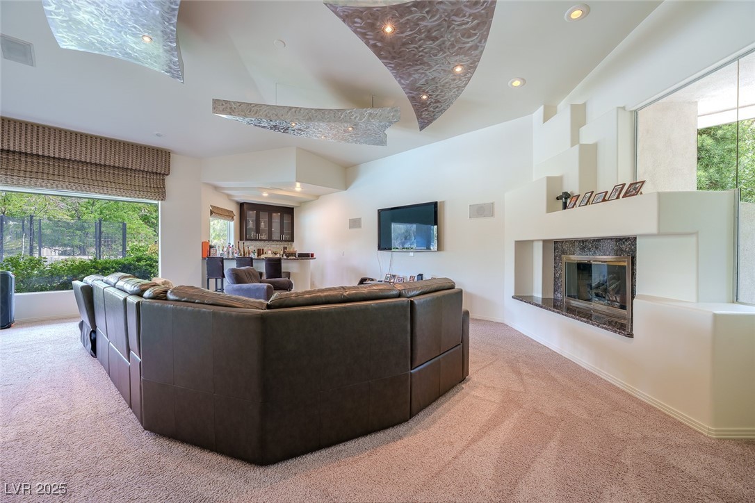 72 Innisbrook Avenue Las Vegas NV 89113